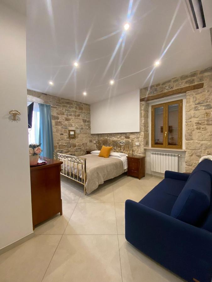 Hotel Dimora Del Carmine Bari Exteriér fotografie