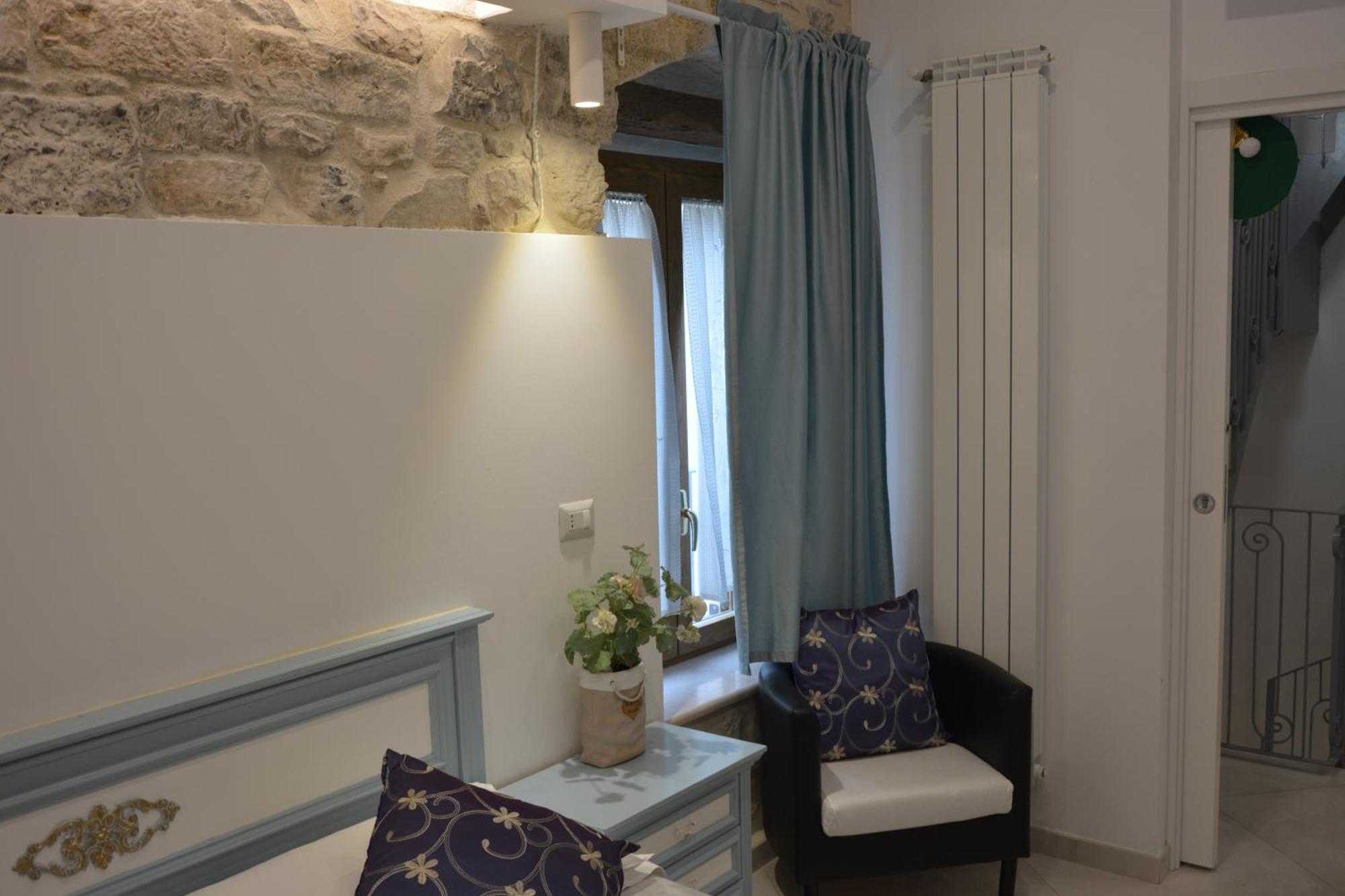 Hotel Dimora Del Carmine Bari Exteriér fotografie