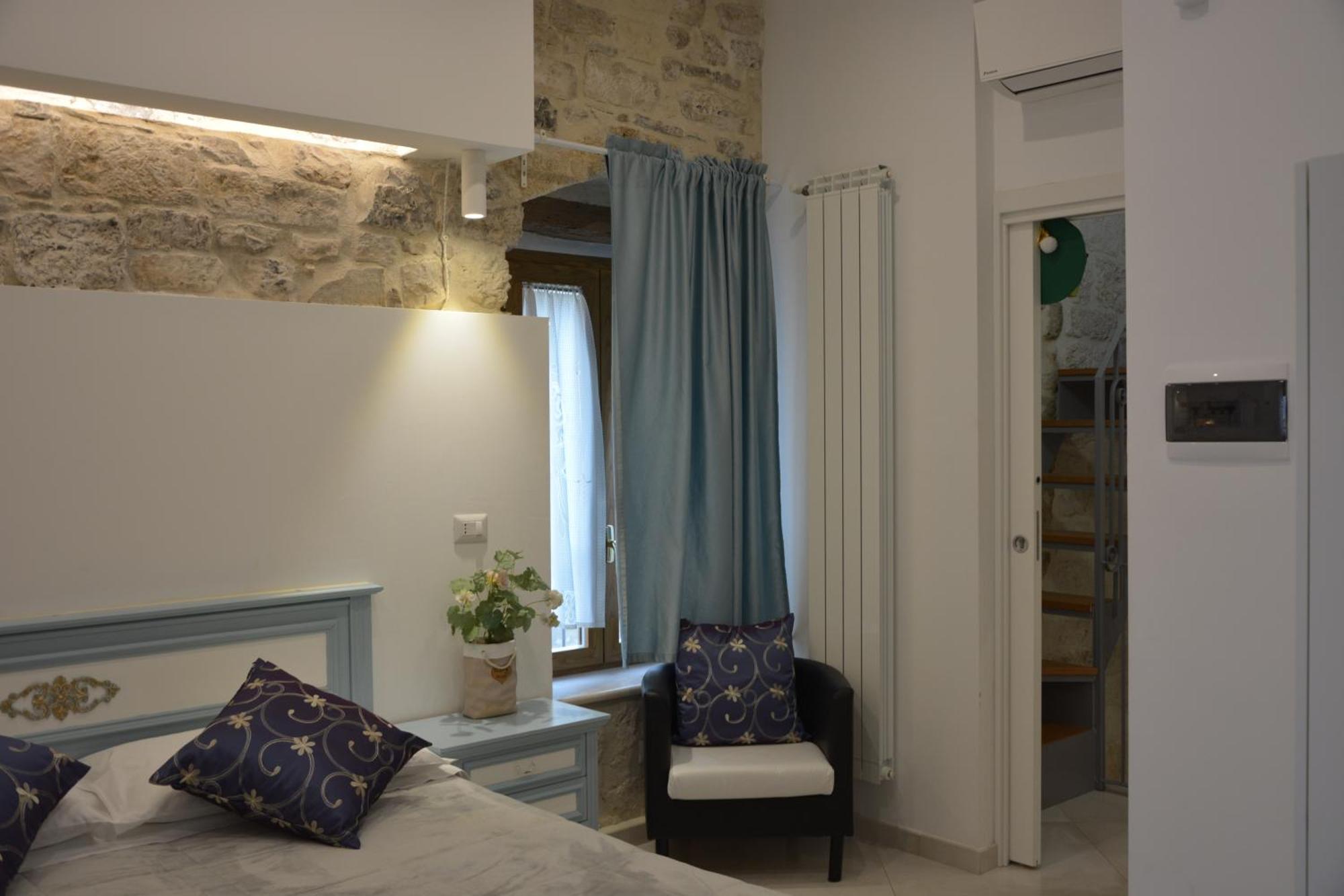 Hotel Dimora Del Carmine Bari Exteriér fotografie